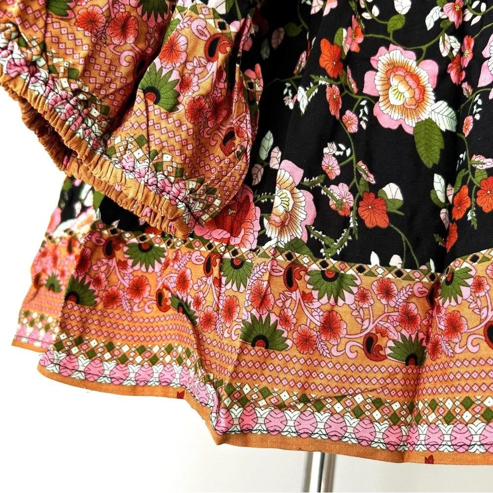 🌸Floral Paisley Boho Blouse w/Tie. Black/Rose/Gold/Blue/Multi. Medium - Picture 7 of 13